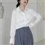 白衬衫