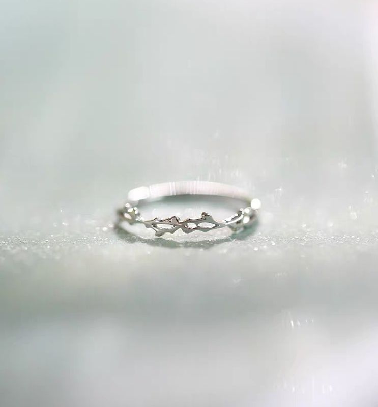 偶然l可爱精致树叶文艺清新复古荆棘叶子S925纯银戒指关节戒女