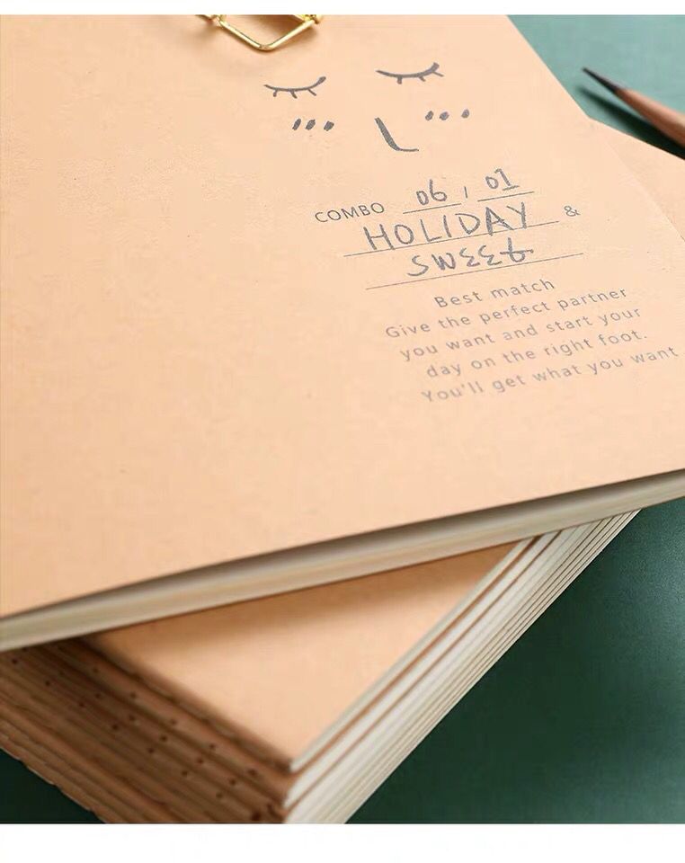 牛皮纸笔记本子记事本文具加厚软面抄A5韩国小清新简约大学生用批发B5大号考研16K16开横线创意缝线车线本