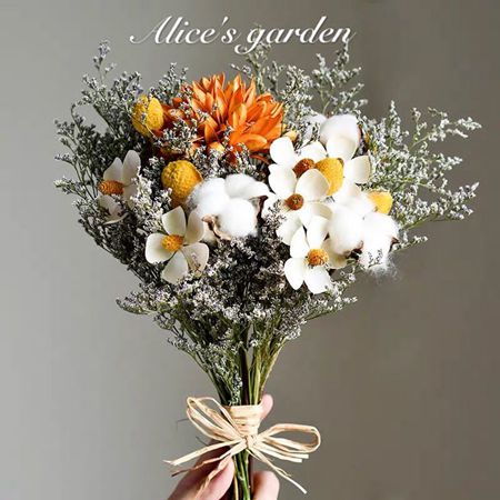 尤尔切利干花花束