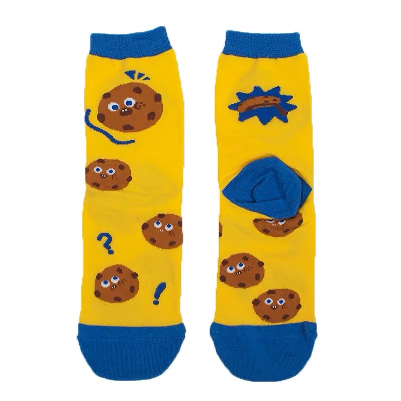 JIOJIO原创春秋学院风元素复古嘻哈卡通插画男女中长筒潮袜