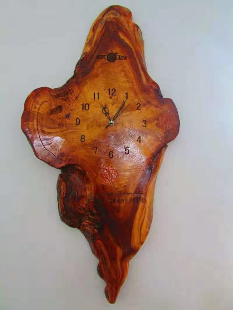木制挂钟